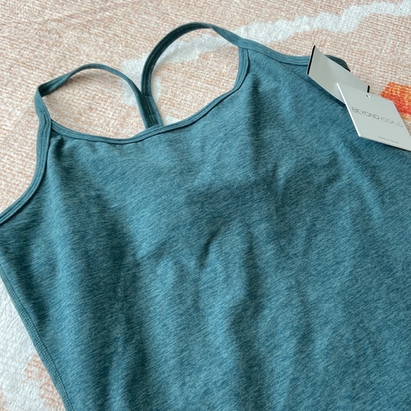 NWT Beyond Yoga Space Dye Slim Racerback Cami - SD4550. Size: Extra Large - Picture 3 of 8